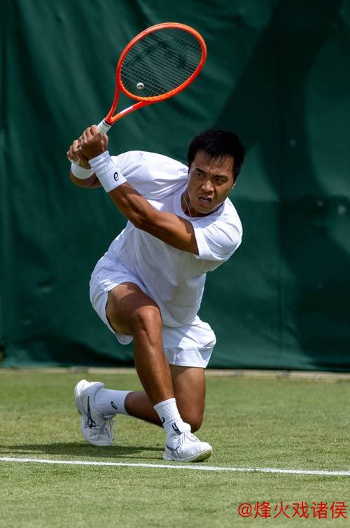 第五届“金球制胜”网球大奖赛启动 孙发京现身赛场